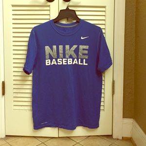 Men's Nike T-shirt