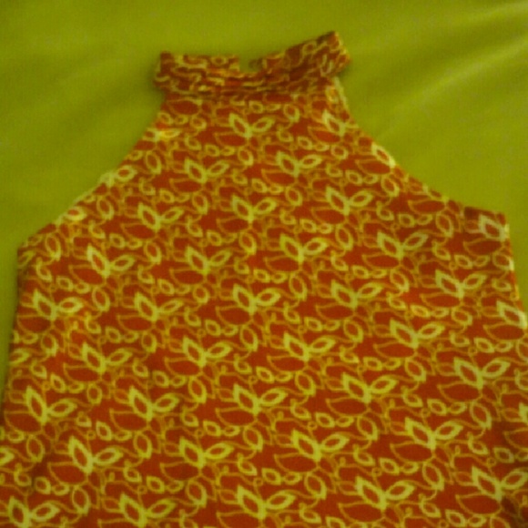 Top - Picture 2 of 2