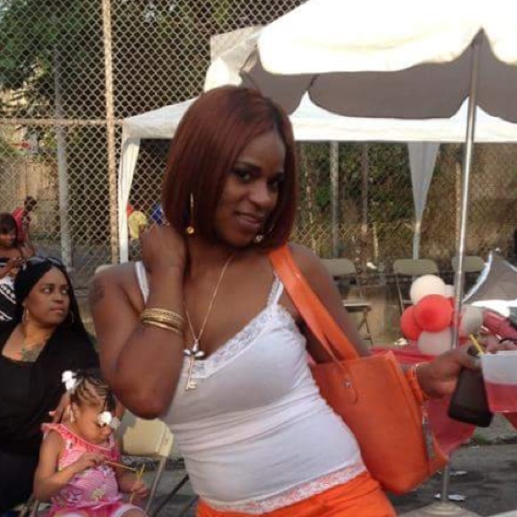 Meet your Posher, Devon - Picture 1 of 1