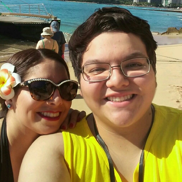 Very Lil About Me :) - Picture 2 of 6