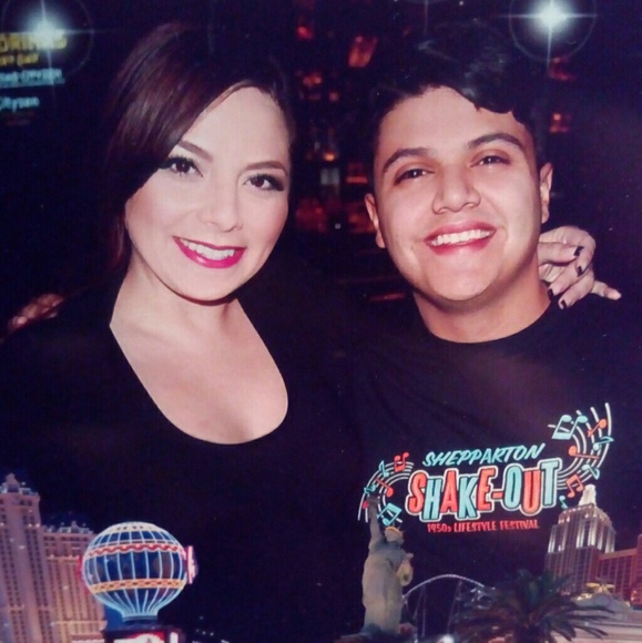 Very Lil About Me :) - Picture 6 of 6