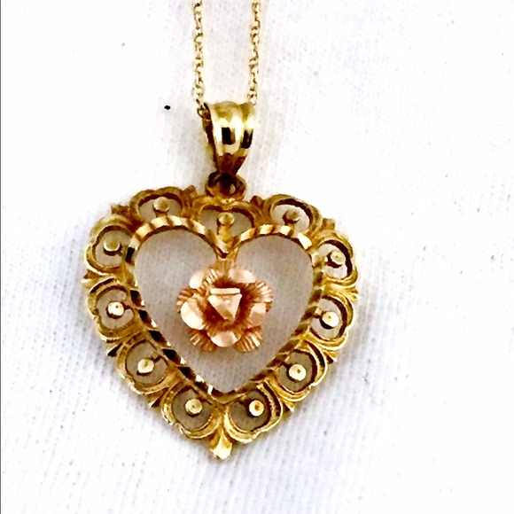 ⛔️SOLD⛔️ 14 Rose & yellow Gold Heart Necklace