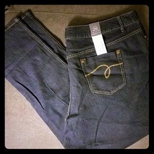 Avenue dark wash skinny jens8