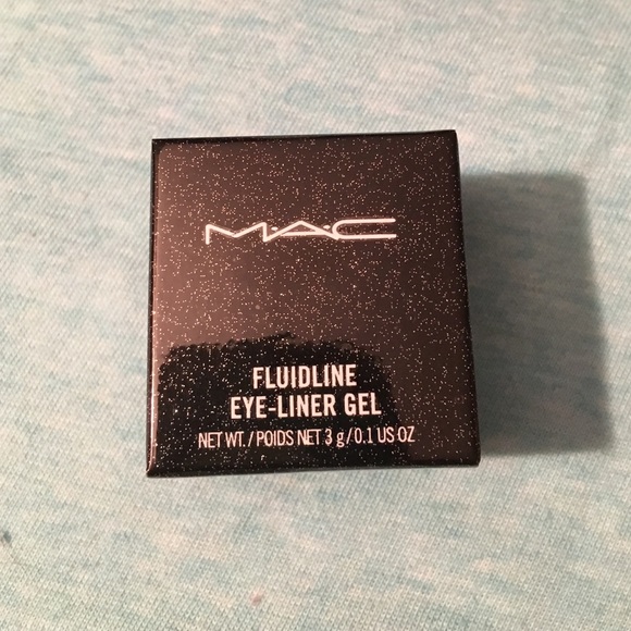 New in Box. Mac Fluidline Eye-liner Gel