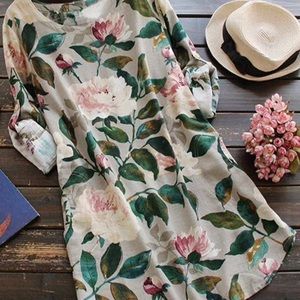 Floral shift dress