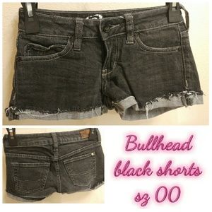 Black Bullhead shorts