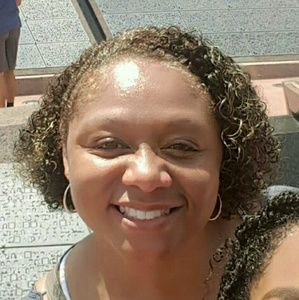 Meet your Posher, Shiletia