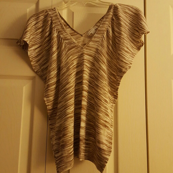 Flutter sleeve sweater - LOWEST PRICE