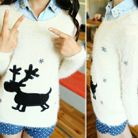 1 left🍭Final Sale🍭Reindeer fuzzy holiday sweater - Picture 2 of 4