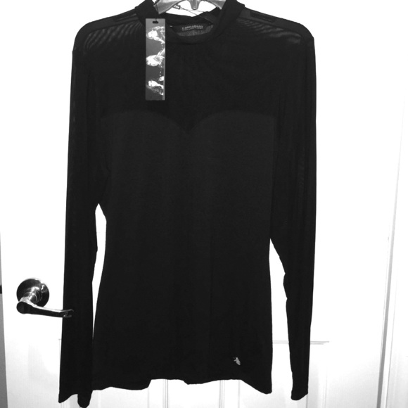 Mock neck mesh tee