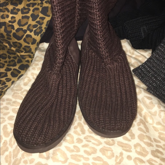 Knitted uggs - Picture 2 of 2