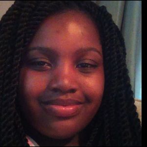Meet your Posher, Briana