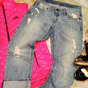 Abercrombie & Fitch Vintage Distressed Crop Jeans