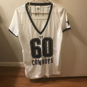 VS Dallas Cowboys shirt