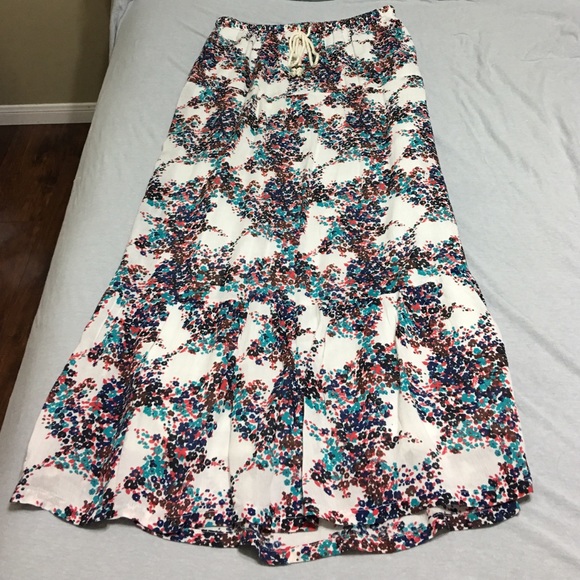 Long flower skirt