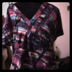 Scrub top in excellent used condition.