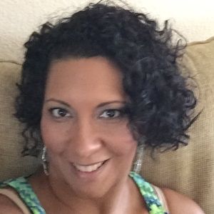 Meet your Posher, Rebeca
