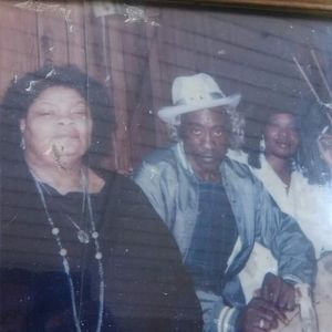 Meet your Posher, Atron