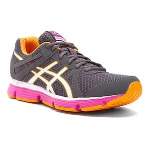 NWT Asics Gel Invasion Running Shoes