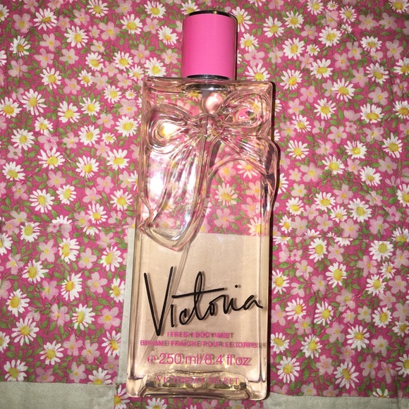 Victoria's Secret Victoria Fresh Body Mist