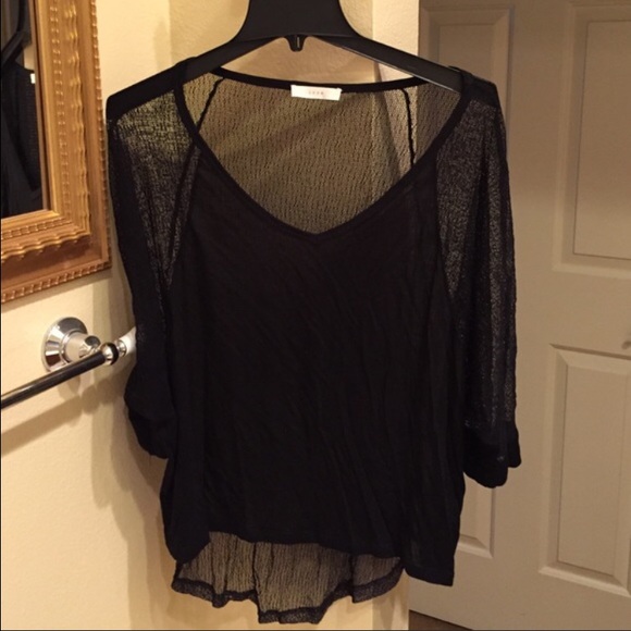 BOGO Mesh black 3/4 length shirt
