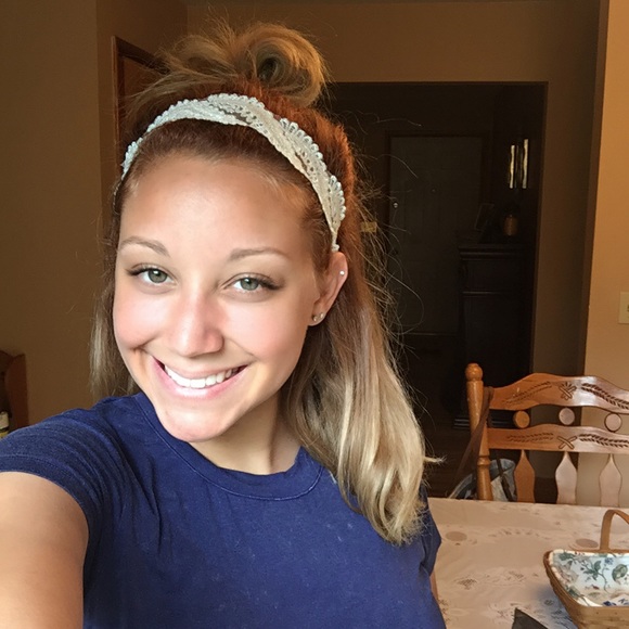 Meet your Posher, Kelsey