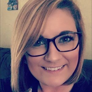 Meet your Posher, Sheena