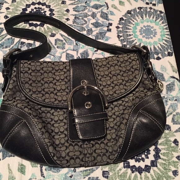 Coach Signature Bag Black