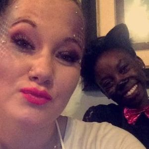 Meet your Posher, Alantis