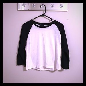 Forever 21 Cropped baseball tee