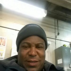 Meet your Posher, Dennys