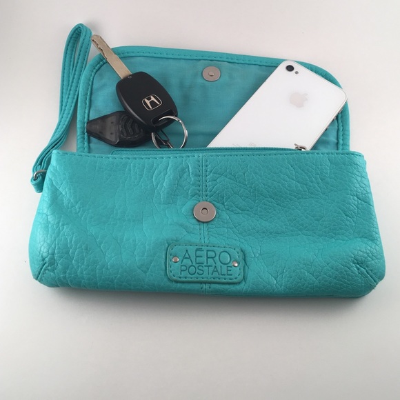 Aqua Aeropostale Wristlet with Magnetic Closure