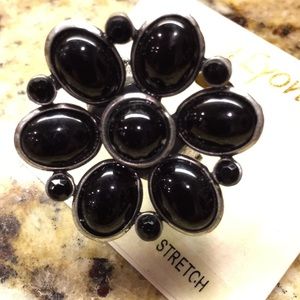 Beautiful Black & Silver Stretch Ring