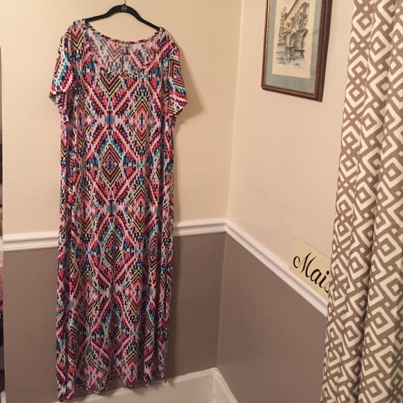 Patterned maxi dress