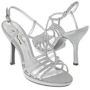 💛Host Pick 11/12💛 Embellished Nina Heels- Size 6