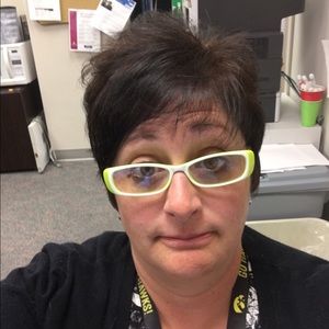 Meet your Posher, Amy