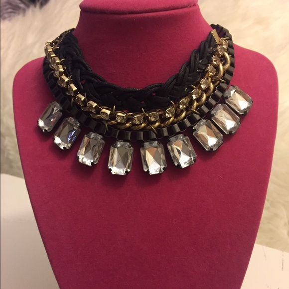 Necklace- 💄💋 - Picture 3 of 3