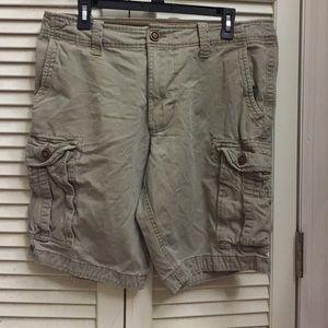 Men's Red Camel cargo shorts