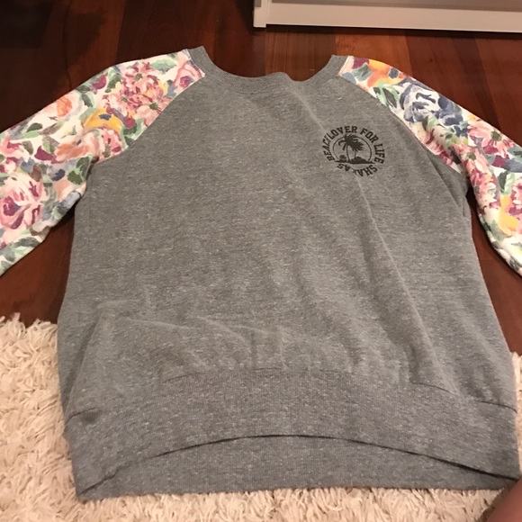 Billabong pullover