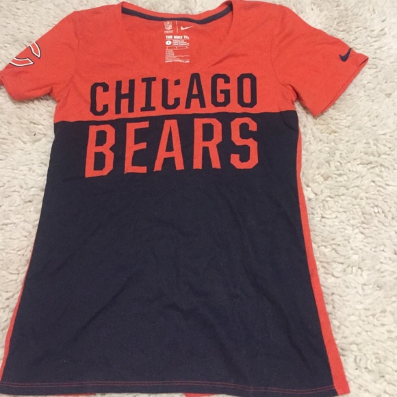 NIKE CHICAGO BEARS ATHLETIC TEE!