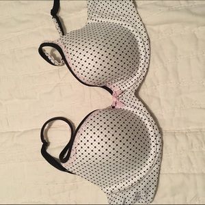 NWOT Victoria's Secret Bra