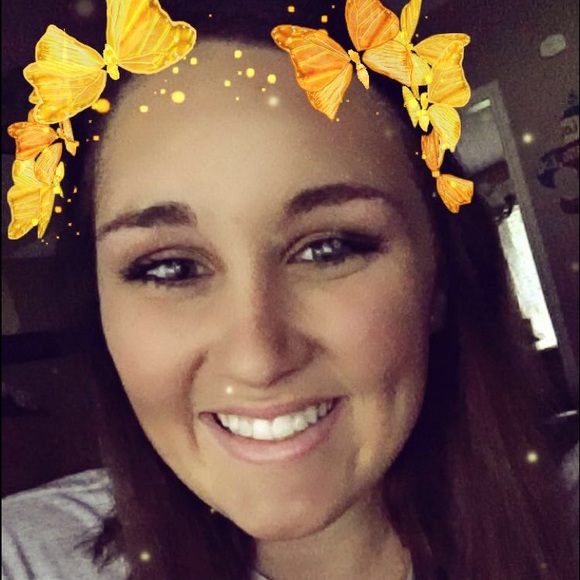 Meet your Posher, Kaci