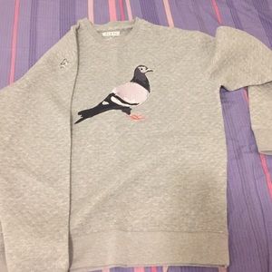 Staple stylish sweatshirt Size M