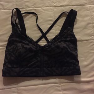 Lululemon sports bra size 2