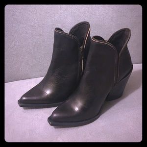 Jeffrey Campbell 1968 ankle boot