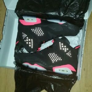 Air Jordan retro 6 black infrared