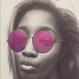 Meet your Posher, Mekiyah