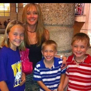 Meet your Posher, Sandi