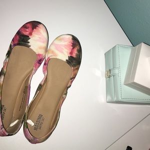 Shoes! Mossimo supply co. Floral flats.