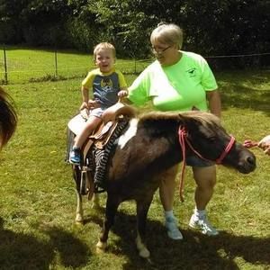 Meet your Posher, Linda